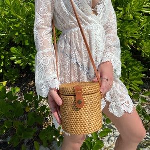 100% Rattan Woven Round Wicker Basket Purse